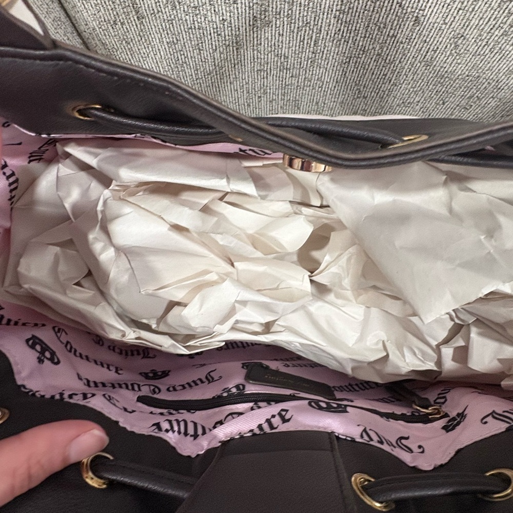 Juicy Couture Vintage Dreams Tote 💗 - Picture 6 of 6